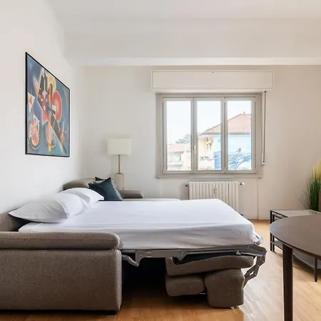 Albertinelli - Bilocale San Siro Apartman Milánó