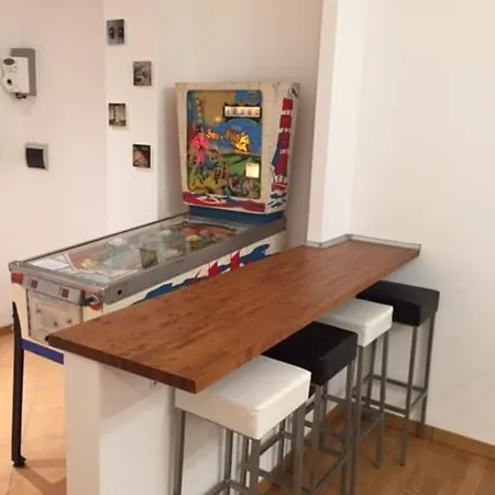 The Pinball House Only 5 Min From Downtown 公寓 米兰