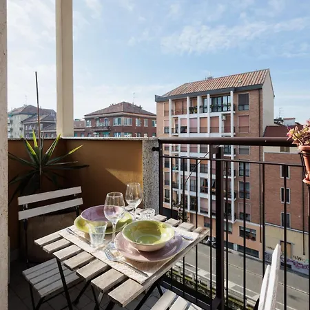 Urban House View 2 - Navigli شقة *