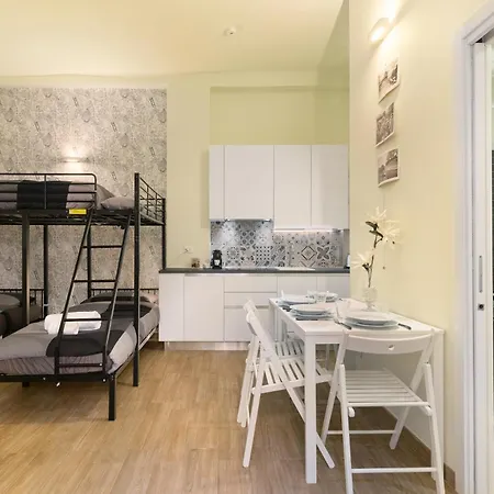 Naviglio Grande - Sui Navigli Corte Storica Apartman *