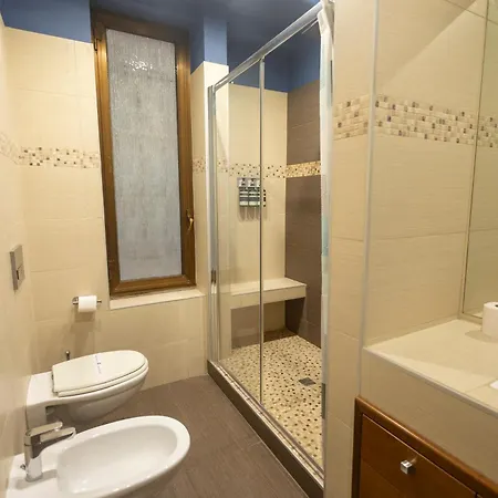 Cozy Near To Duomo Apartment