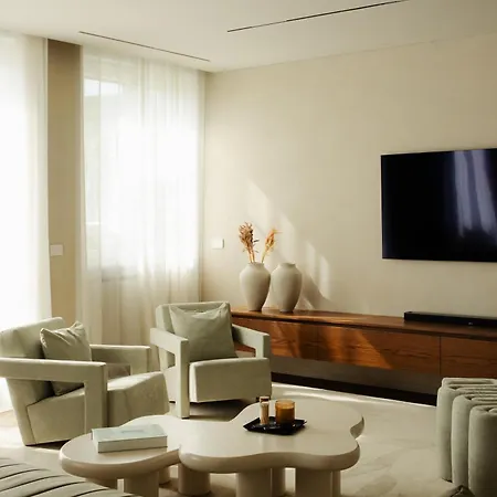 The Sole Penthouse - Duomo View شقة *