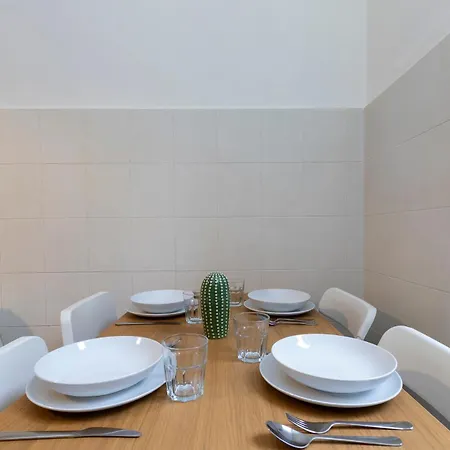 Apartamento M1 M2 A Short Walk From The Subway