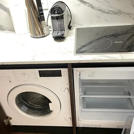 Apartment Myhome Design Luxury In Near Duomo Milan