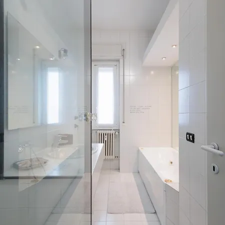 شقة Urban House View 2 - Navigli *