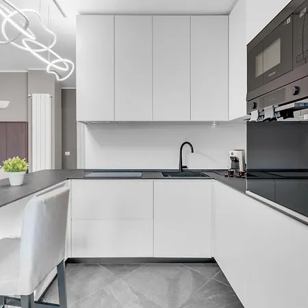 Apartament San15 - Elegant With View - Mediolan