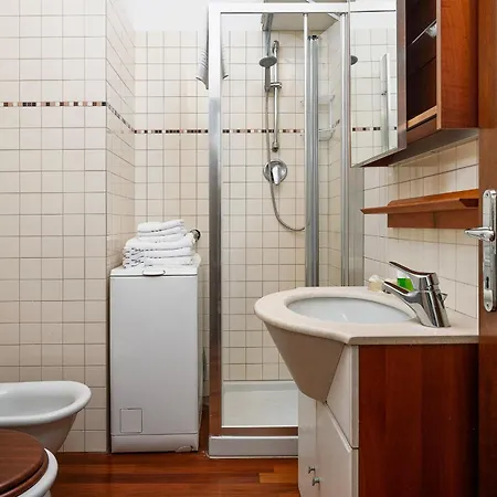 Nuovo - Stazione 50m - 3 Posti Letto Apartman Milánó
