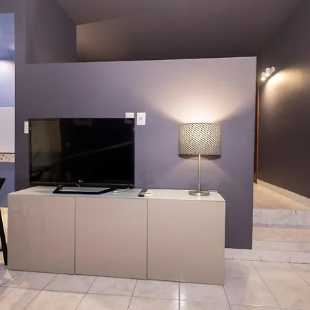 Cozy Near To Duomo Apartment Milan