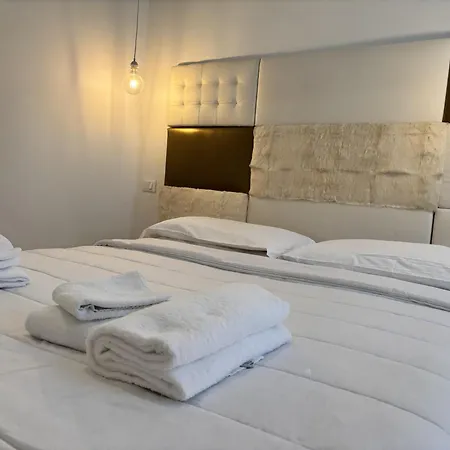 Bnbest Joy Lecco 4 Pax Apartament Mediolan