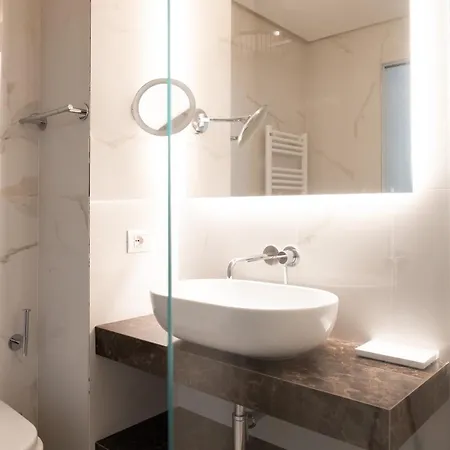 Elegante E Raffinato Bilocale B In Piazza Affari Apartamento *