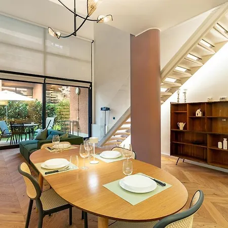 Modern Loft With Projector E Private Garden, Station Милан