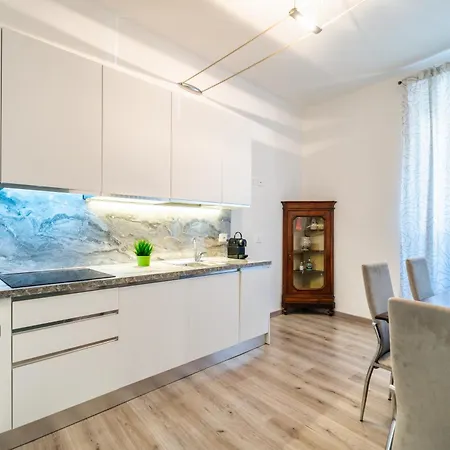 Apartamento Eleganza E Design Nel Cuore Di Con Wifi Milán