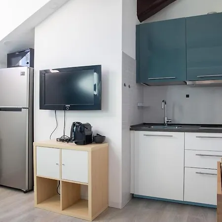 Apartman Isola - Leobrothers - Pergola 7b Milánó