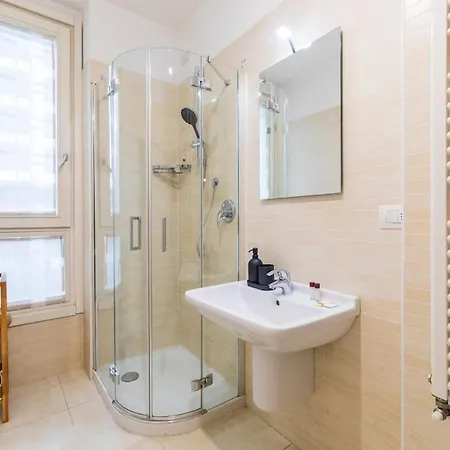 Appartamento Stylish Flat In Nolo District By Metro Rovereto Milano
