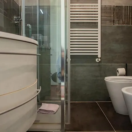 Design And Wellness With Pool And Gym 밀라노