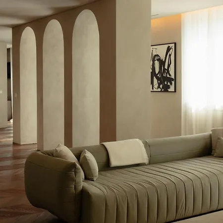 The Sole Penthouse - Duomo View شقة