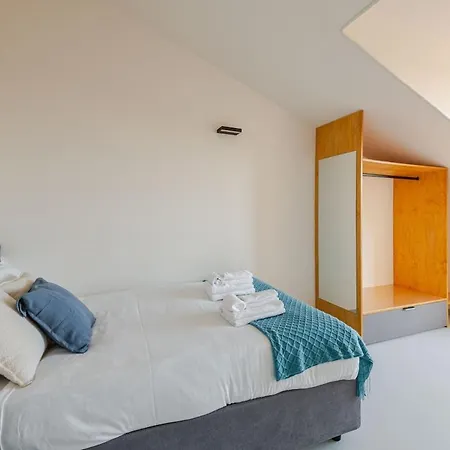 Luxury Elegant Penthouse 3 Bedrooms, 2 Bathrooms Apartment Mailand
