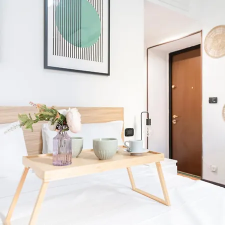 Easylife - - Castaldi 19 - Porta Venezia Apartment *