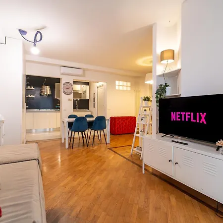 Lejlighed Porta Venezia - Confortevole Con Wifi E Ac *