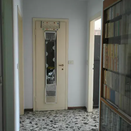Book's דירה