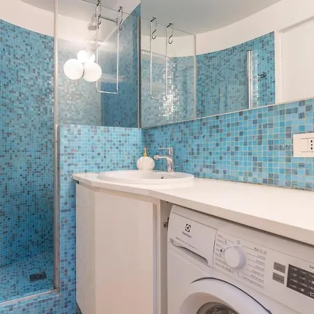 Terrazza Di Lusso In Porta Venezia, 1bdr Con Ac Apartman
