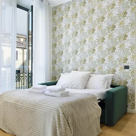 Hl Collection - Heart Of Fashion District Milan