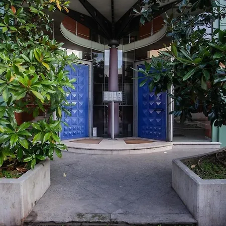 Design And Wellness With Pool And Gym