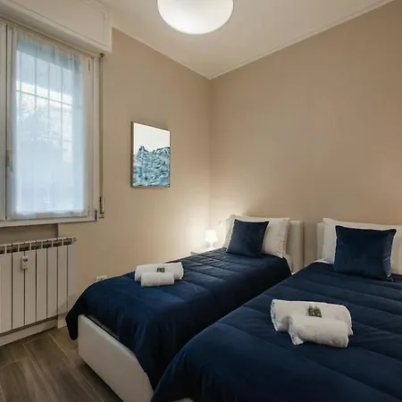 Modern Three Near The Metro Ac - Wifi 아파트