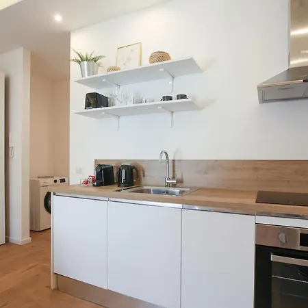 Contemporary - Station-nolo Area Apartamento