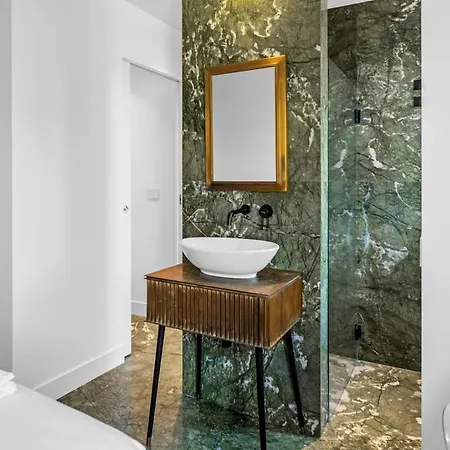 Marble Luxury * מילאנו