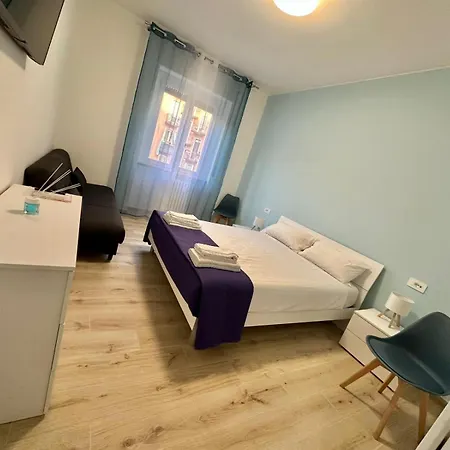 Lucania Azzurra Apartment, Elegante E Confortevole, Con Metro M3 Sotto Casa, Collegamento Diretto A Duomo Di E Stazione * Milano