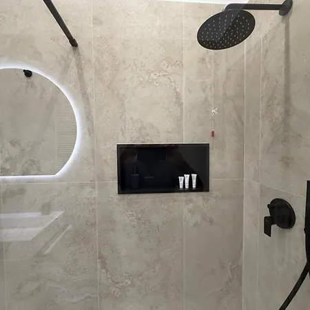 Appartement Leone 44 Fd Metro Tolstoi Milaan