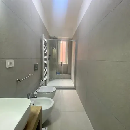 Daire Lucania Azzurra Apartment, Elegante E Confortevole, Con Metro M3 Sotto Casa, Collegamento Diretto A Duomo Di E Stazione