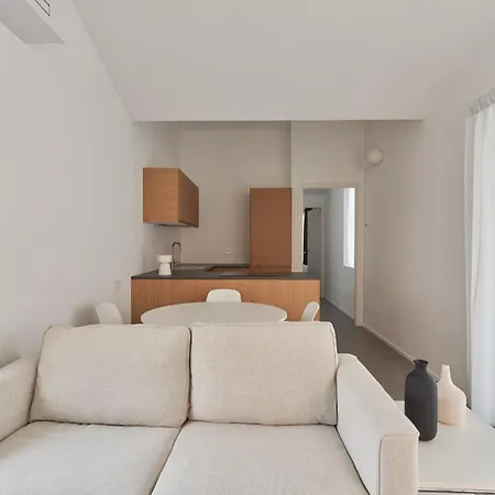 Up To - Residenze M6-m6a Apartment Milan