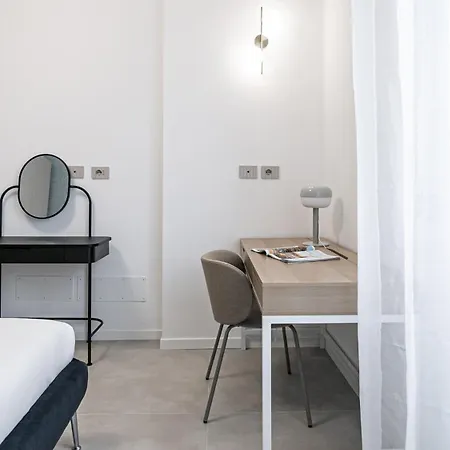 Apartament Italianway Comfort - Certosa 19 *