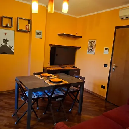 Dibrazzo's Apartment