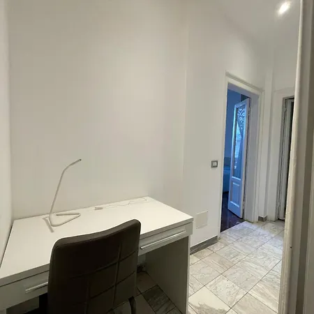 Apartmán New One-bedroom With Terrace In The Nolo Area, Metro 1 Rovereto Stop Milán
