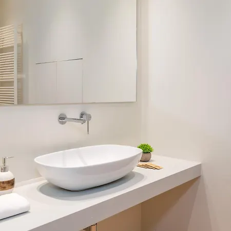 Apartmán Elegant Duplex With Modern Design In