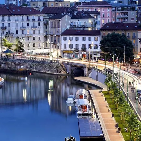Darsena Contemporary - Spacious 2br A Few Steps From Centre Lägenhet Milano