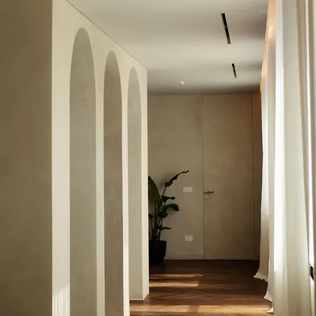 The Sole Penthouse - Duomo View شقة ميلان