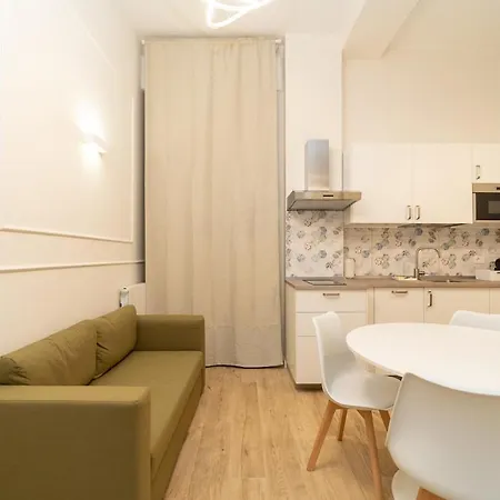 Elegant In The Center With Smarttv Wifi Apartman *