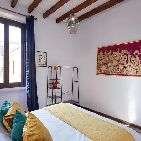 Apartment Artstay Stazione Centrale, 5 Piano, No Ascensore Milan
