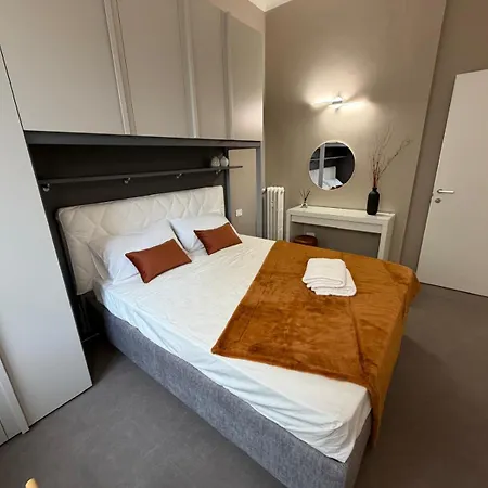 Appartement Leone 44 Fd Metro Tolstoi *