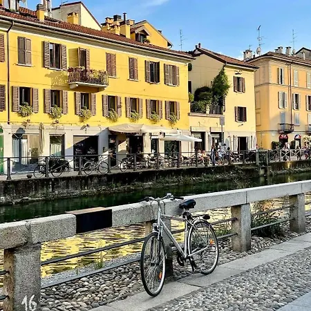 Design Canal Navigli View 밀라노