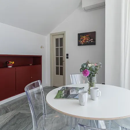 Italianway Comfort - Santambrogio 2 * ミラノ