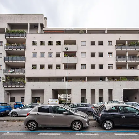 Tolstoj 1, Superior By Smartstay - Via Tortona, M4, Navigli *