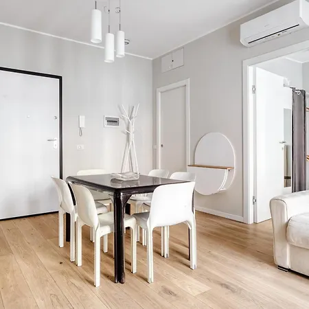 Terrace Charming In Apartman *