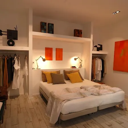 Isola Libera 4* Milano
