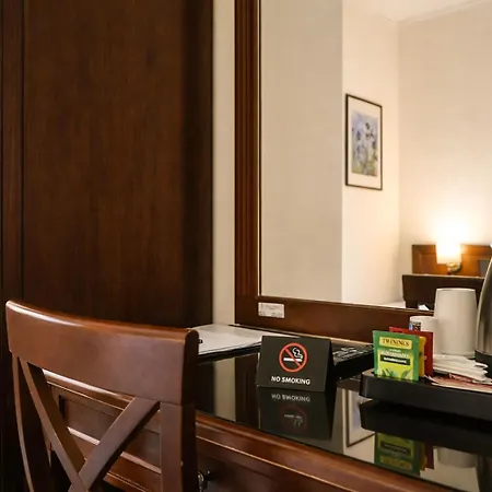 Pavone Hotel 3*