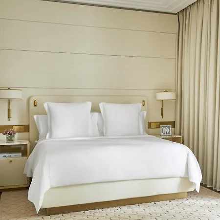Four Seasons 5*